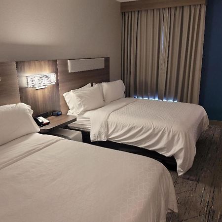 Holiday Inn Express Hotel & Suites Starkville, An Ihg Hotel Exteriör bild