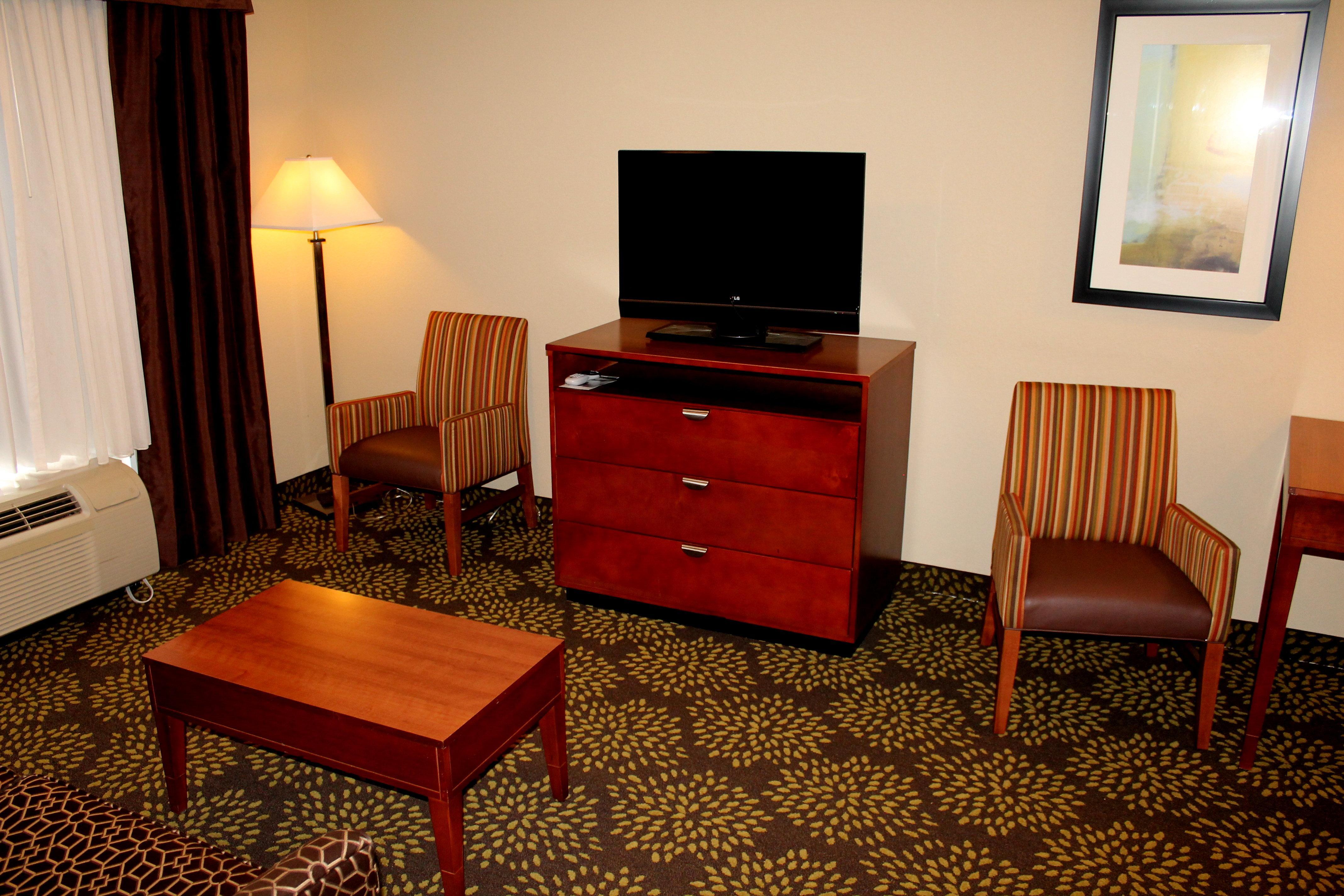 Holiday Inn Express Hotel & Suites Starkville, An Ihg Hotel Exteriör bild