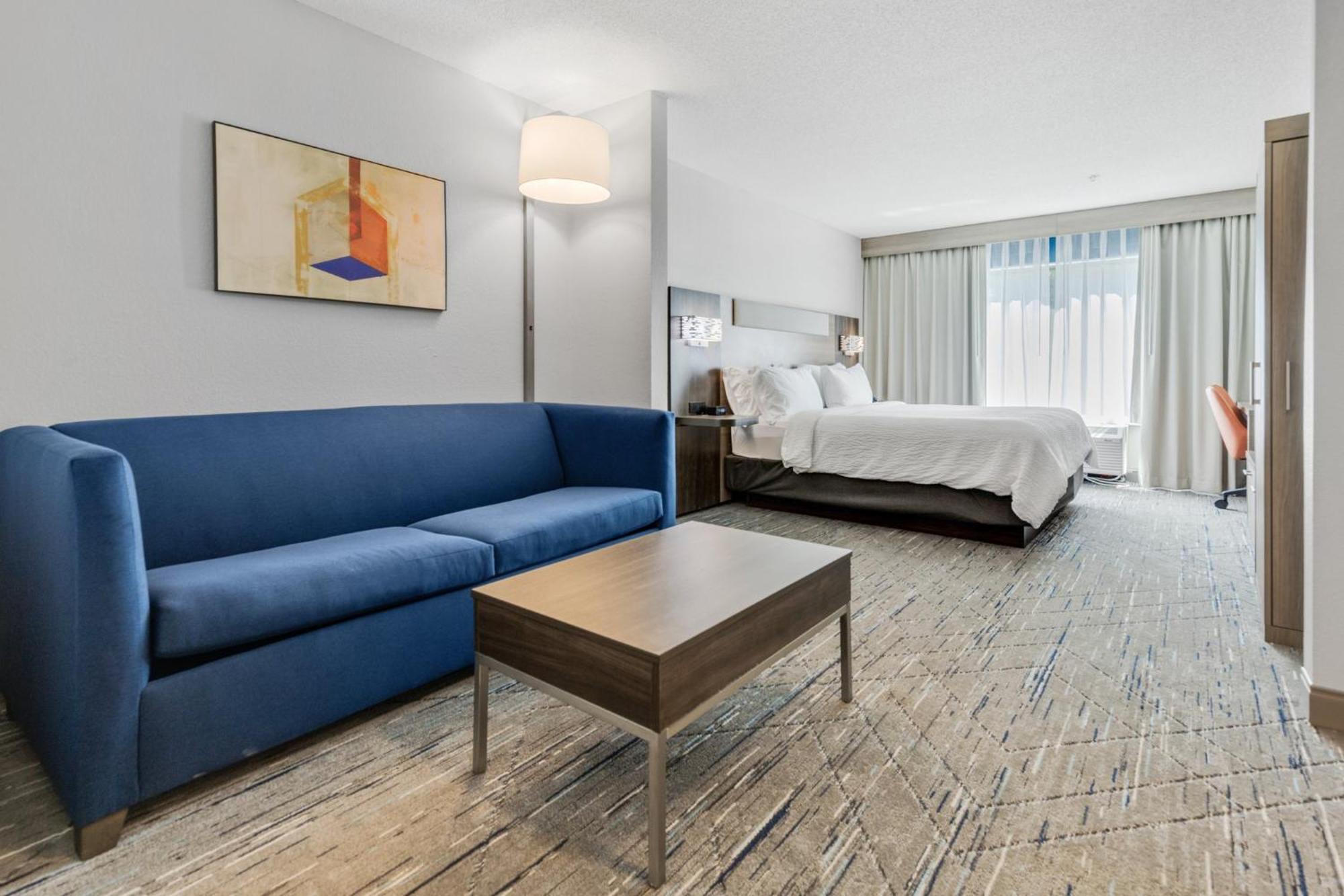 Holiday Inn Express Hotel & Suites Starkville, An Ihg Hotel Exteriör bild